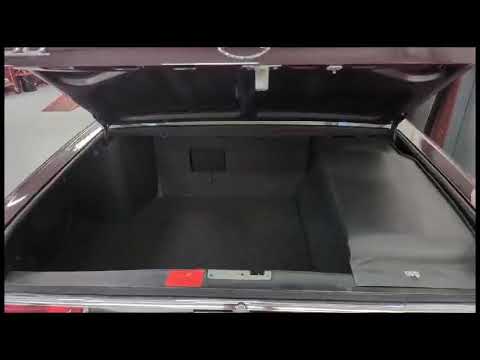 hydraulic Auto trunk on the antique Mercedes 600