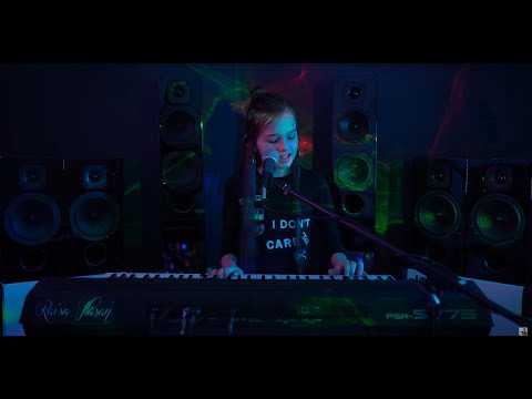 Raisa Vlasan - Cand vine noaptea si ma duc sa dorm (Inima de gheata) Mai am si acuma poza ta la mine