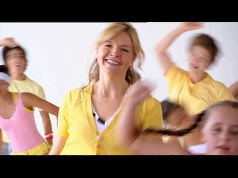 Justine Clarke -The Dancing Chicken (Official Video)