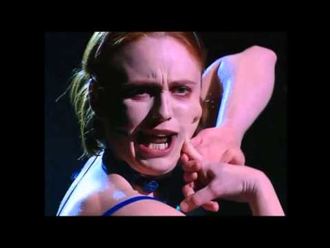 04 The Curse of Millhaven (Przekleństwo Millhaven) - Kinga Preis