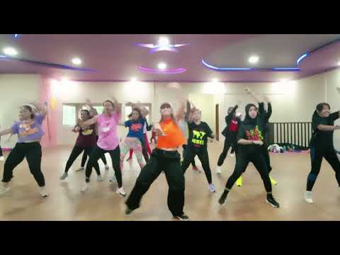 jenny from the block - jlo /zumba - dance  choreo by zae