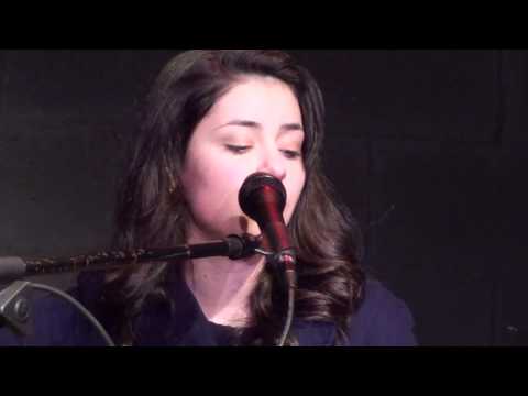 Apresentação "Afina-se" - Bárbara