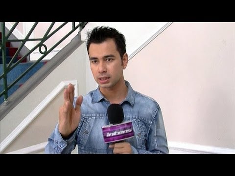 Raffi Ahmad Tebar Pesona dengan DJ Una - Intens 25 Oktober 2013