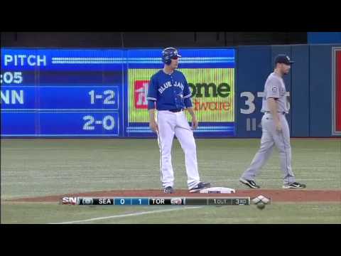 2012/04/28 Escobar scores first run