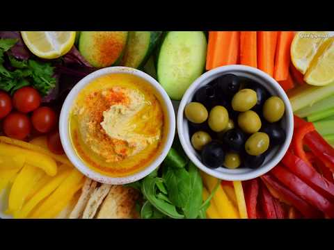 How to Make Easy Roasted Garlic Hummus