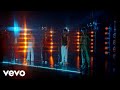 CNCO - Un Beso (Official Video)