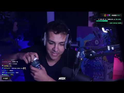 MERGHANI   OTWIERA PACZKE OD CHIVASA