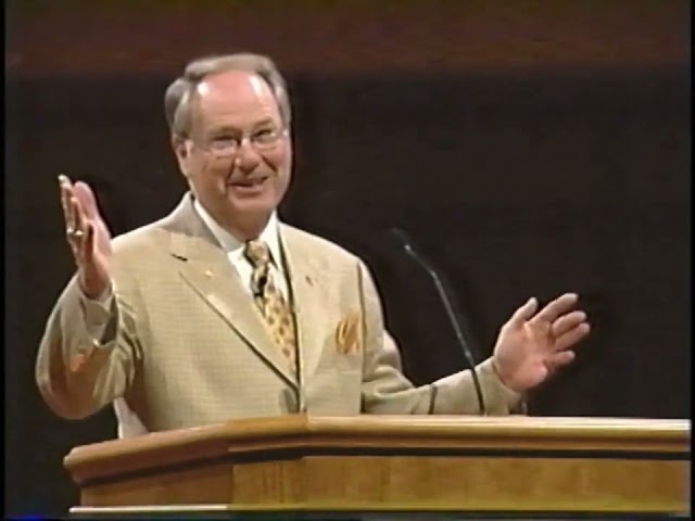 Thumbnail for video titled: Final Chapel Address of President Paul H. Dixon