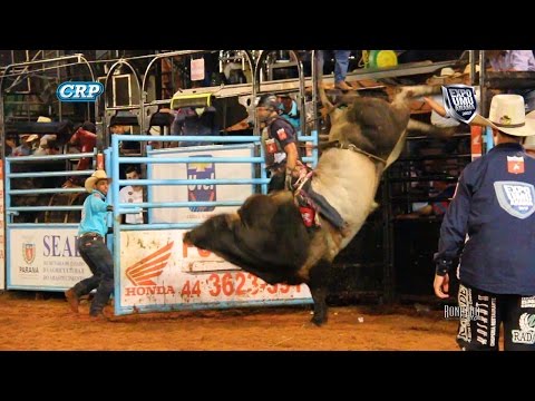 Mega Rodeio da Expo Umuarama 2017 - MELHORES TOUROS / SÁBADO