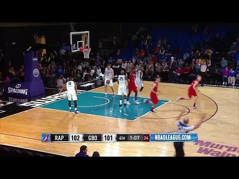 Brady Heslip with 7 3-pointers against the Swarm