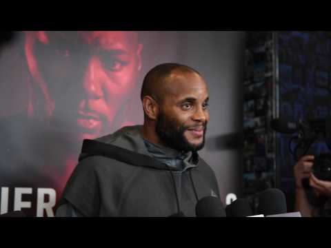 Scrum with Daniel Cormier at UFC 210 Open Workouts