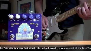 Video thumbnail for Cloud 9 Audio: Analog Alien FuzzBubble 45 - The 'Jimi' side. Strat to Bassman. by Brett Kingman