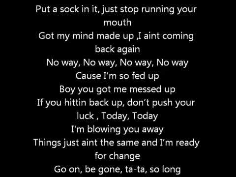 Videoclip de Fading (Album Version) — Rihanna