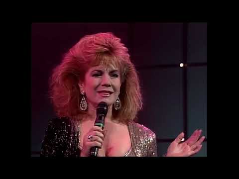 SIEMPRE LUNES (1989) - Vikki Carr