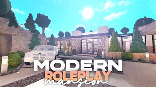 Modern Roleplay Mansion • Bloxburg Speed Build  