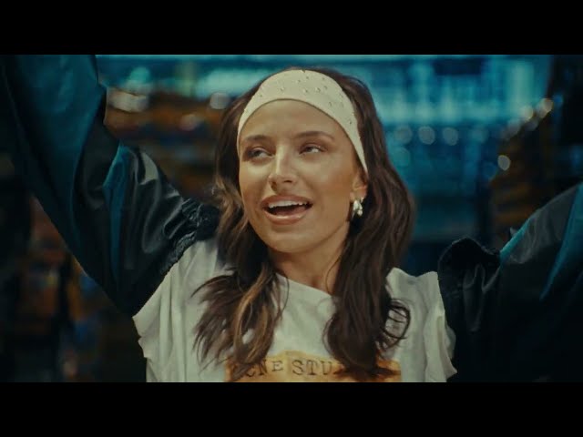 Dzis Sobie Dam von Julia Wieniawa ((jetzt ansehen))