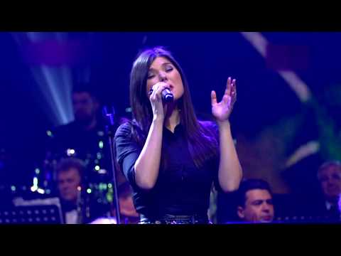 Paula Seling - Cate frunze is in nuc (Lautarii Altfel) [Live]