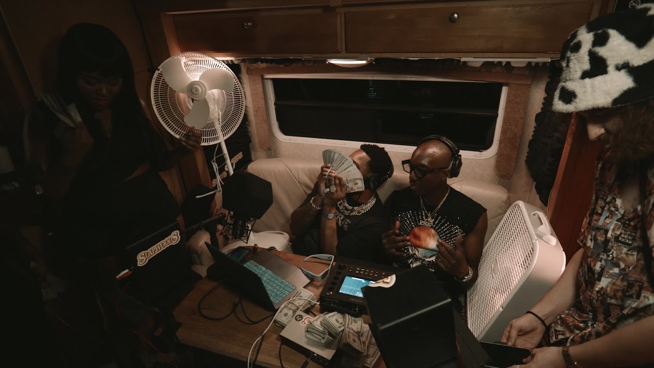 Kenny Muney – “On Fire”