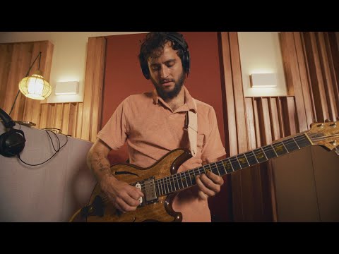 Sqwerv - Is it Right, Is it Wrong / Misha (Live at PS Audio)