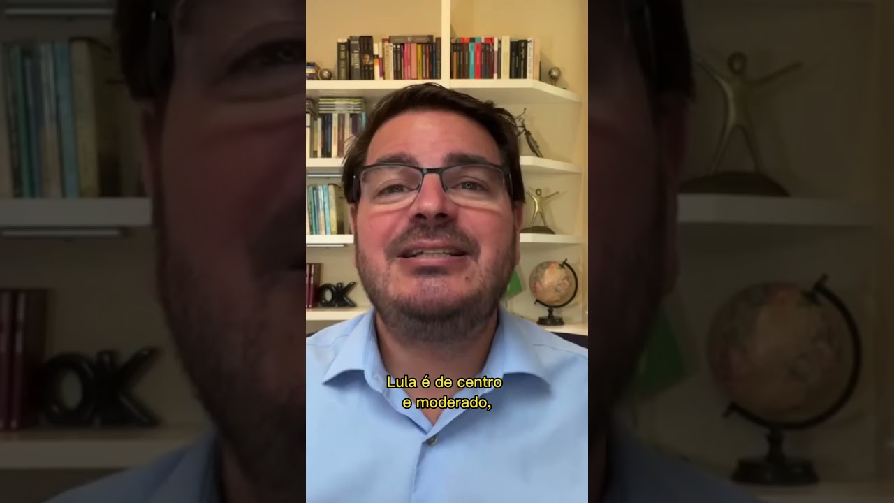 shorts OS TUCANOS ESTÃO PULANDO NO COLO DO PETISTA