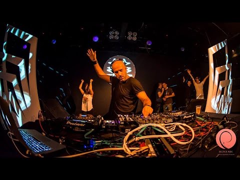 SA043 / Uto Karem @ I AM EROTICA, Cvetlicarna