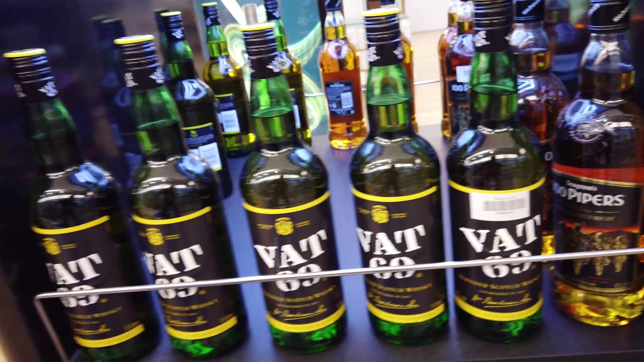 Biman Bangladesh Airlines Maslin Lounge