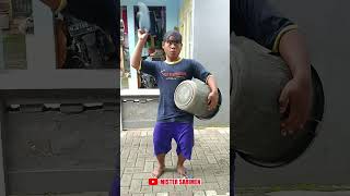 Download lagu pengamen gak tau adab #shorts #lucu mp3 Download lagu pengamen gak tau adab #shorts #lucu mp3