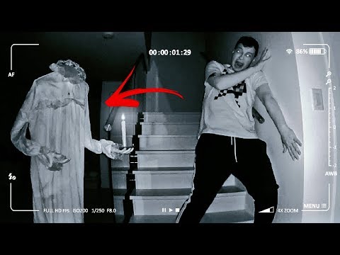 TEM UM FANTASMA NA NOSSA CASA! *trolagem ÉPICA*