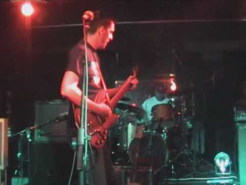 Surfin'Criminals-Live2005-Scrambler350