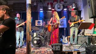 Nilla Nielsen - You Should Know by Now (live 2024)