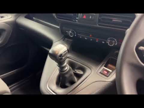 Peugeot Partner 1.5HDI PRO PLUS *JUST IN* €65 PER - Image 2