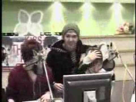 Sukira 2007.02.26 - Teuki & Eunhyuk bullied by Kangin