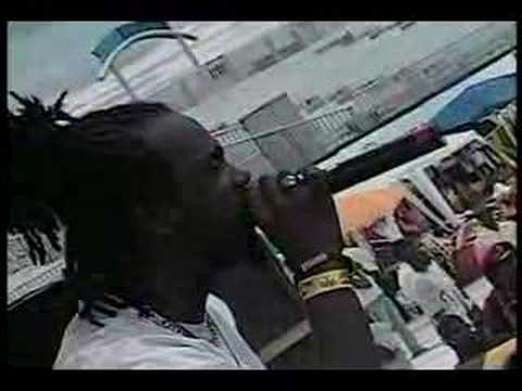 Bunji Garlin live (Jammins beach fest)
