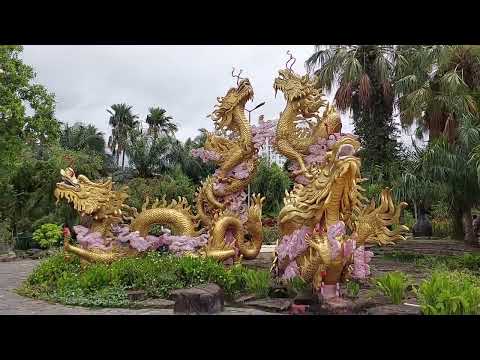 O Parque Dam Sen é colorido