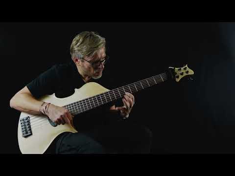 Pendofsky - Warsaw Fingerstyle Festival   Stradi Big Daddy Bass