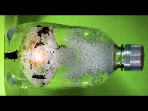 【每天更聰明】在水裡爆炸的秘密　　Underwater Explosions (Science with Alan Sailer!) - Smarter Every Day 63