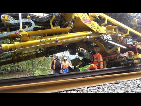 Train / Zug / Vlak - RUS 1000 S