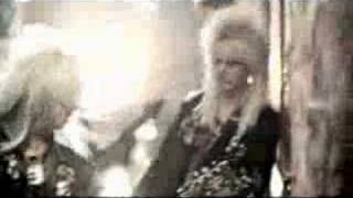 CRASHDÏET - Riot In Everyone