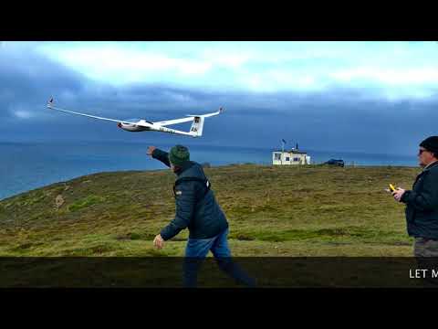 3 metre LET Models ASW28 flying at St Agnes Head, Cornwall.