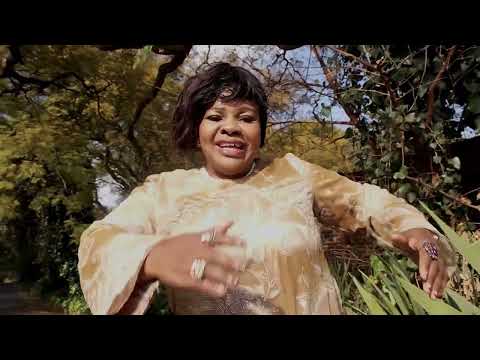 Sr MAMIE FAMPA LOSAMBO EFUTAKA CLIP OFFICIAL