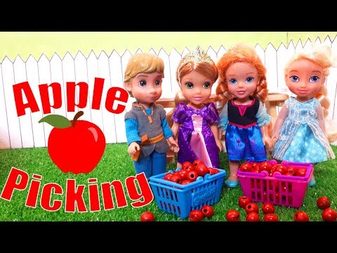 APPLE PICKING! Elsa and Anna and Kristoff Toddlers are invited to go apple picking!
