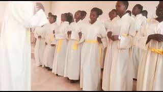 Download lagu kwaya ya mtakatifu augustino SAUT -ARUSHA ...tujaze baraka mp3