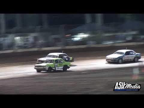 QSCA Junior Street Sedans: A-Main - Maryborough Speedway - 06.06.2009