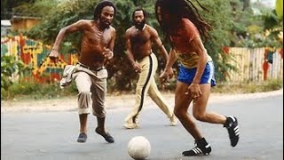 Bob Marley and The Wailers - &quot;Forever Loving Jah&quot; (Rare version)