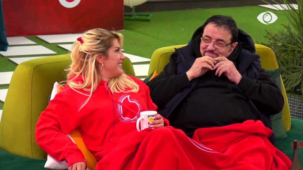 Ilnisa sqaron debatin me Françeskën, Egla: Po ti me pesha të lehta merresh?