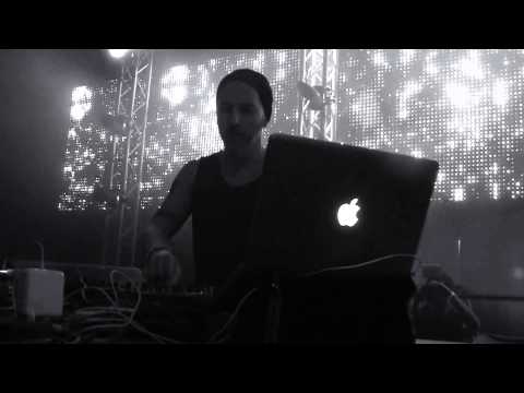 HOT X - HYPERSPACE 2015 live - Budapest HD