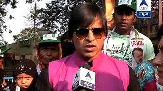 Vivek Oberoi steals the show at JD(S) candidate Nandini Alva&#39;s rally