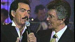 Joan Sebastian y Alberto Vazquez - Maracas (En Vivo)