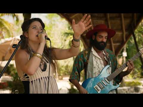 Shivelight and Hajna & Mina Shankha