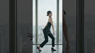 オリジナル曲でAI美人を踊らせてみた - Solar Moonline #作業用BGM #著作権フリー #踊ってみた
